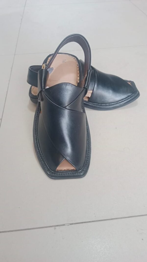 leather kaptaan chappals